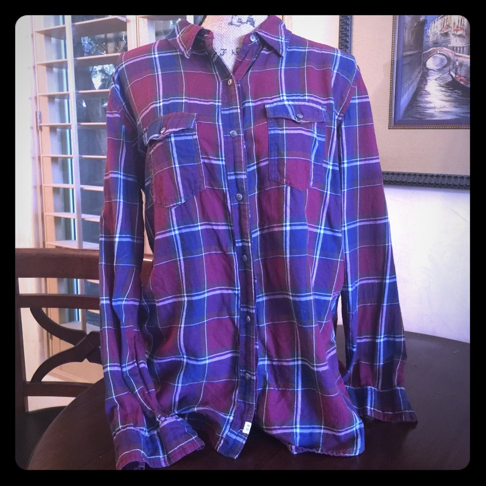 Melrose and Market Button Down